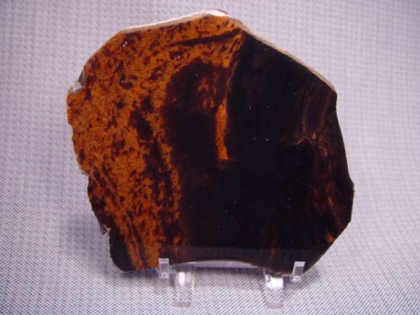 Rough: Obsidian, mahogany double flow