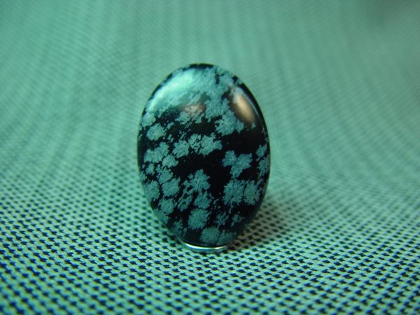 Obsidian, snowflake, 25 x 19mm